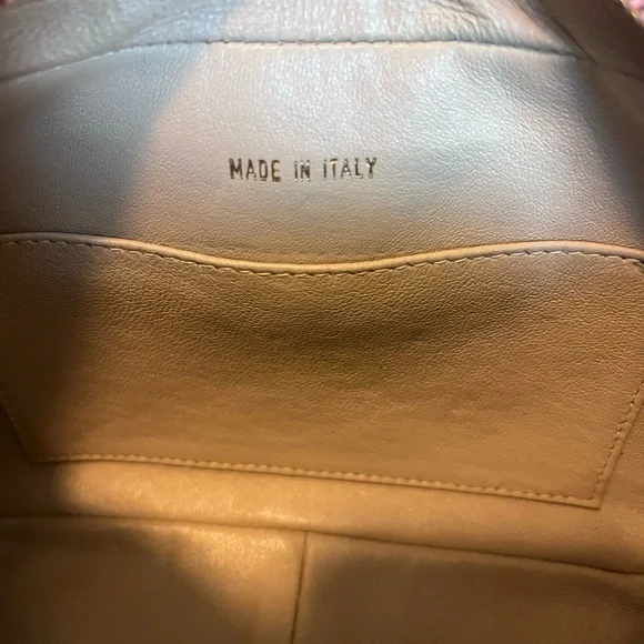 SOLD Small Vintage CHANEL Pink Lambskin Camera Bag - Picture 11 of 13